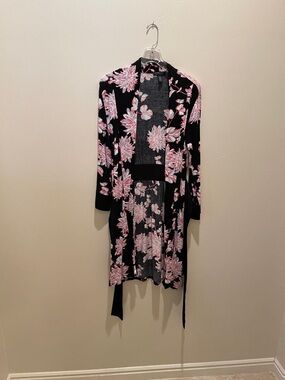 Bathrobe by Carole Hochman Black with Pink and White Floral Accents